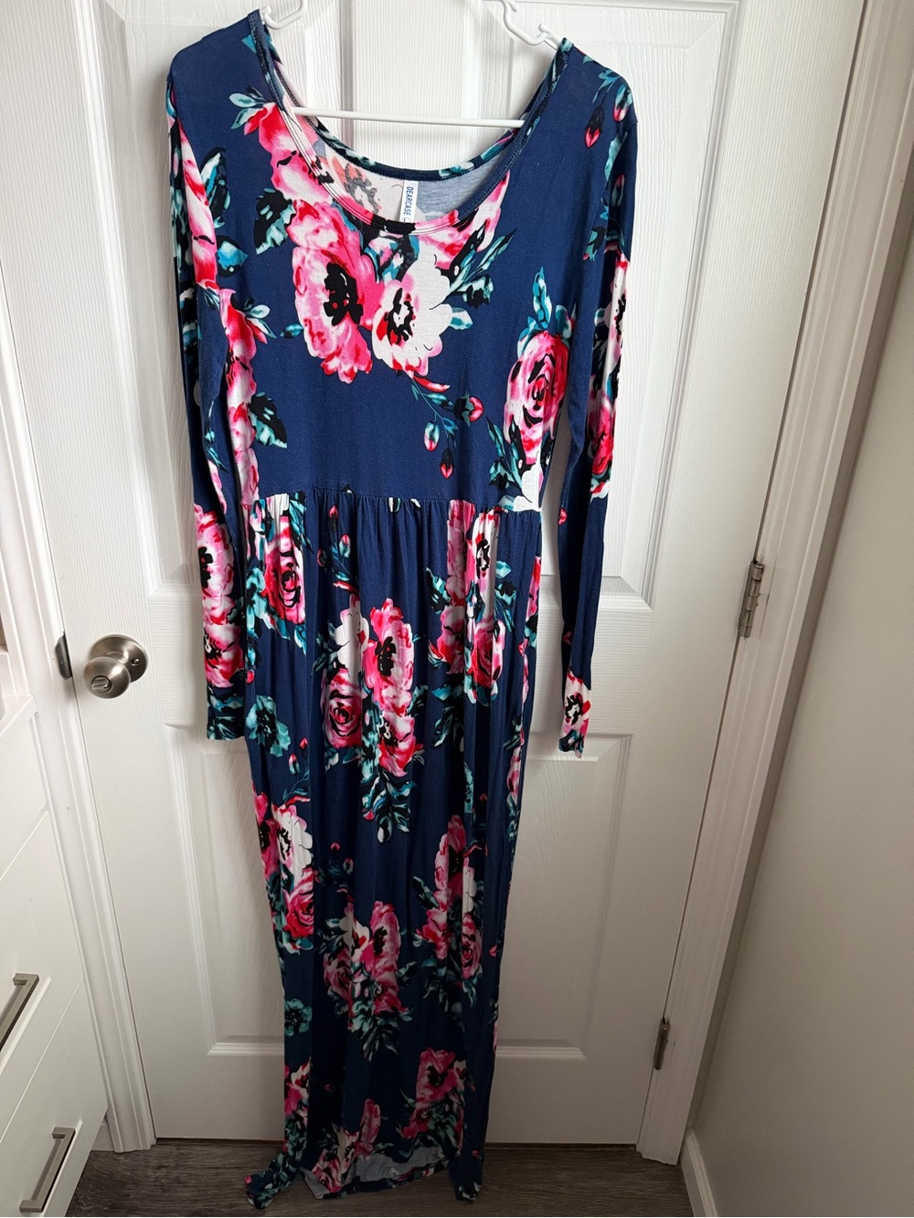 DeaarCase Navy Floral Long Sleeve Maxi Dress with Pockets